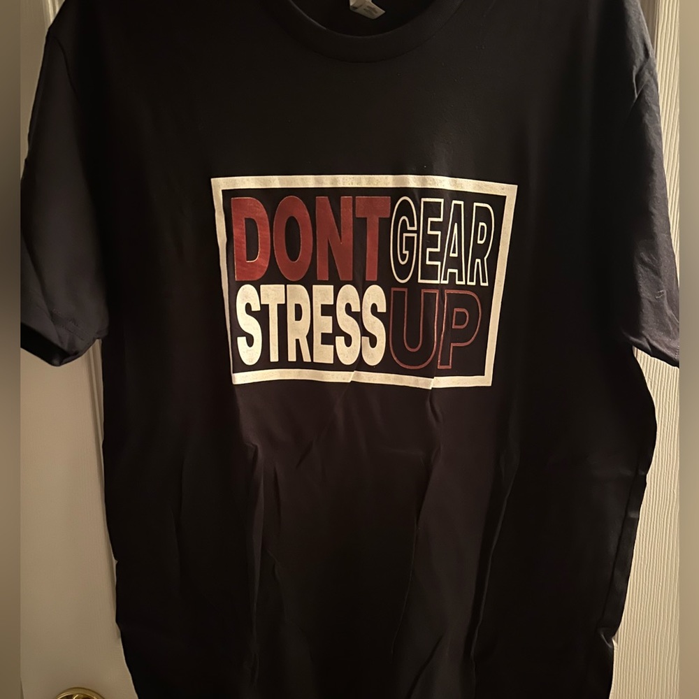 gym pump cover t shirt